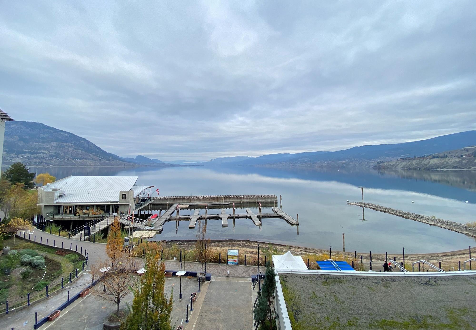 Penticton Lakeside Resort ภายนอก รูปภาพ